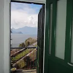 Una Finestra Sul Lago 公寓 *
