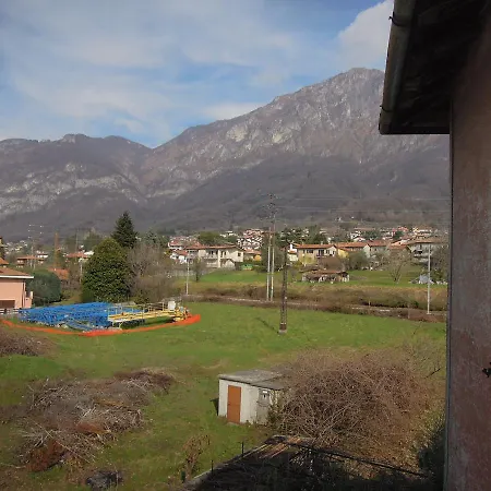 Finestra Sul Lierna